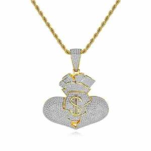 Solitaire Pendant Manufacturers in Italy
